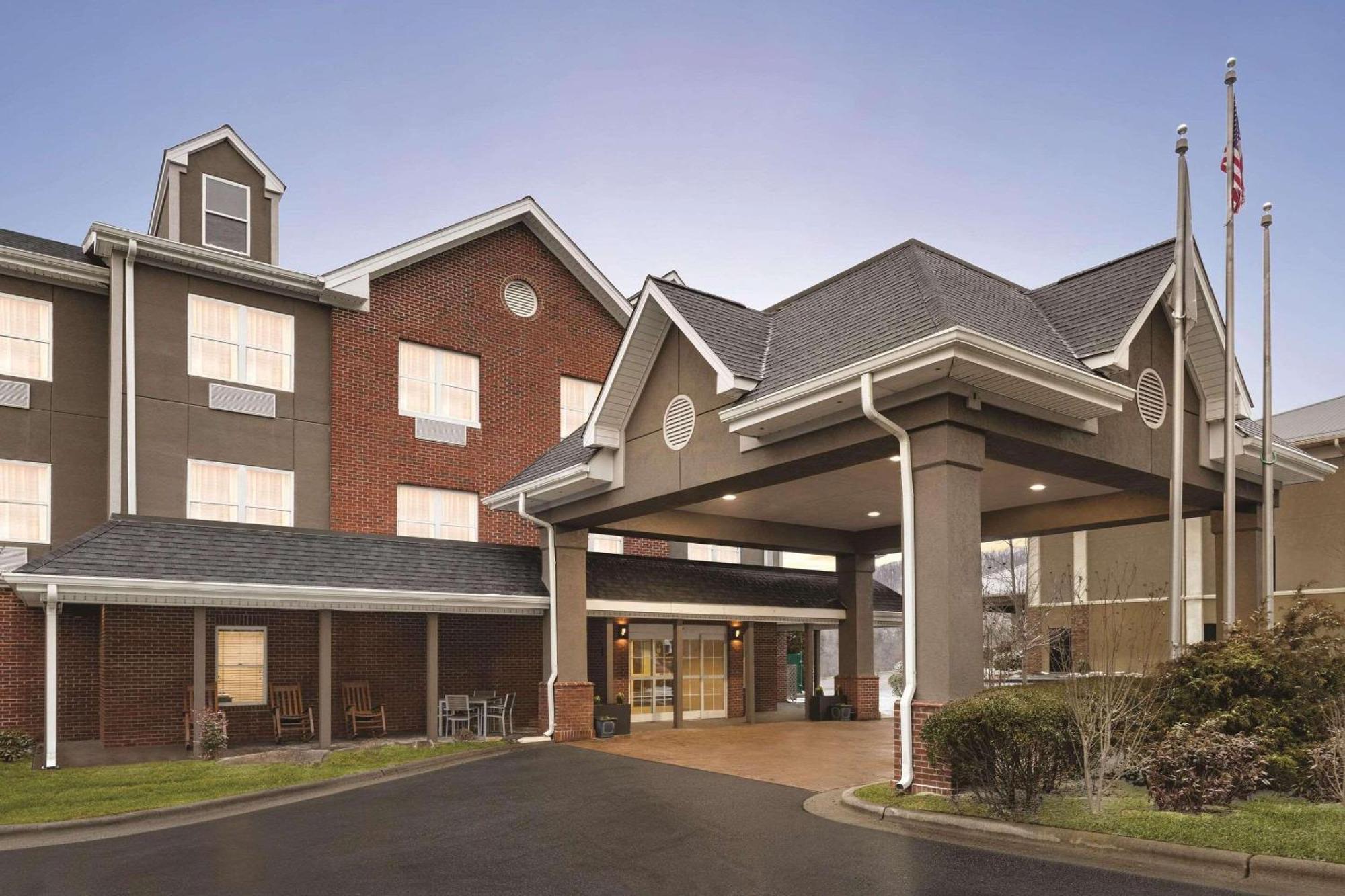Country Inn & Suites By Radisson, Boone, Nc Bagian luar foto